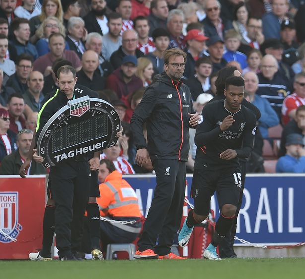 A队教练随 A队教练随